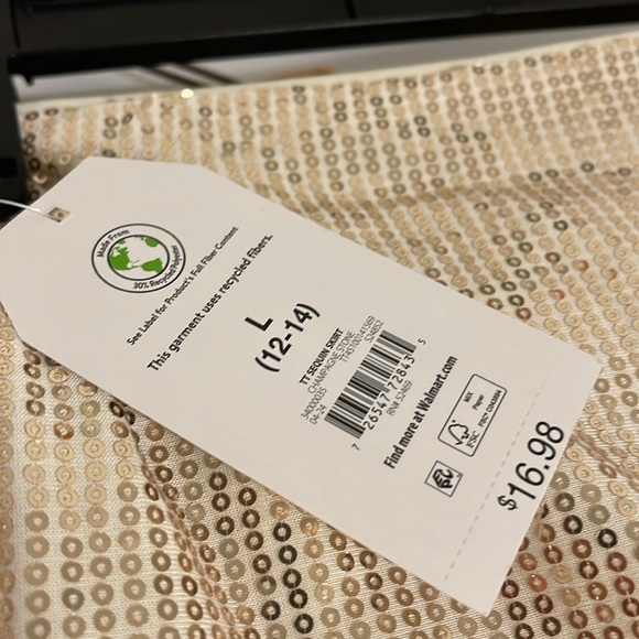 Time and Tru sequin skirt - Picture 8 of 10